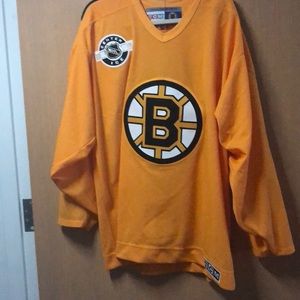 CCM Men’s Boston Bruins Jersey